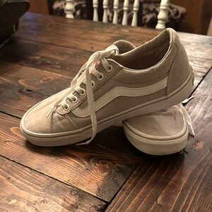 Vans Women's Shoes in Beige and White